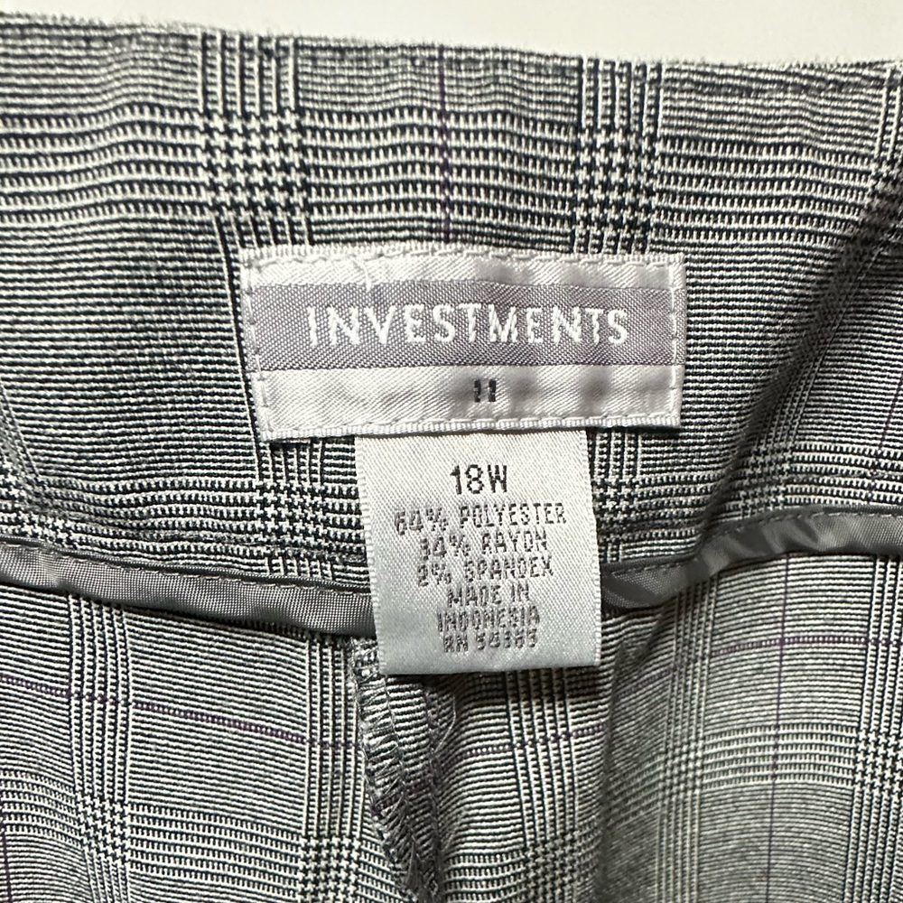 Gray pattern pants - Picture 2 of 4